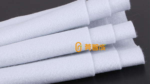 異地采購針刺棉，用視頻記錄現場操作
