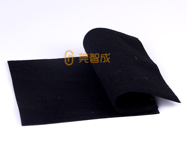 黑色針刺無(wú)紡布生產(chǎn)