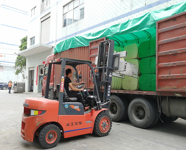 優質針刺無紡布原材料